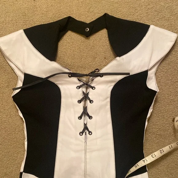 Tatyana Midi Dress. - Picture 3 of 5